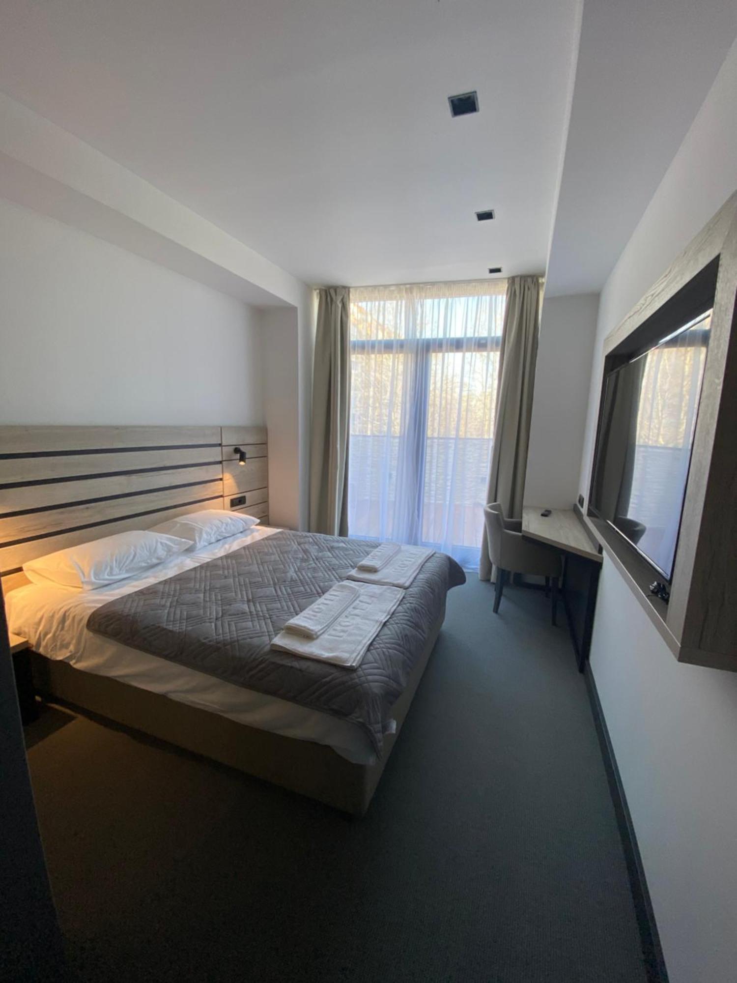 Super Seven Inn Belgrad Zimmer foto