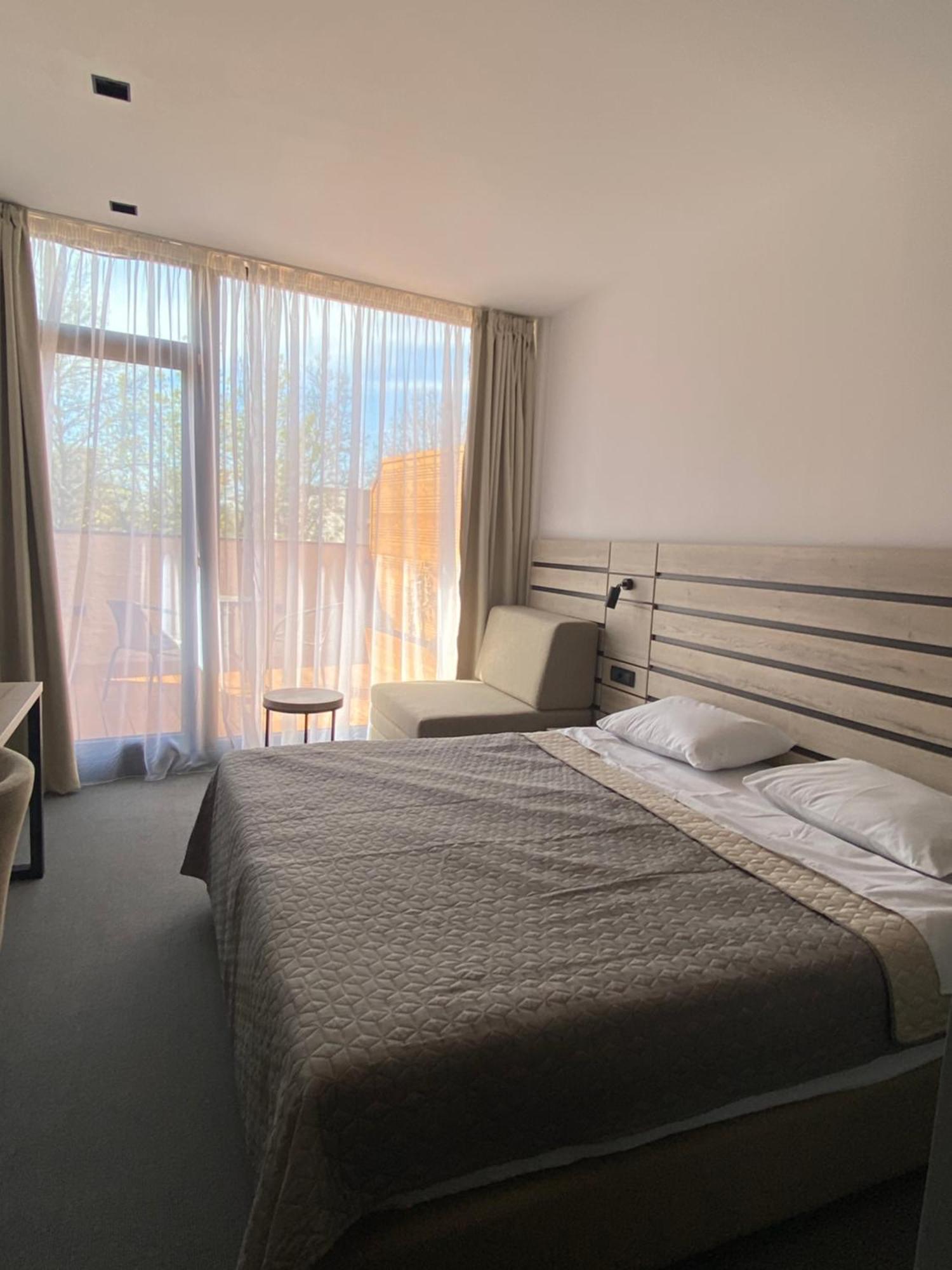 Super Seven Inn Belgrad Zimmer foto
